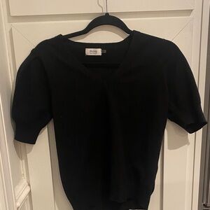 Bluivy Black V-Neck Top